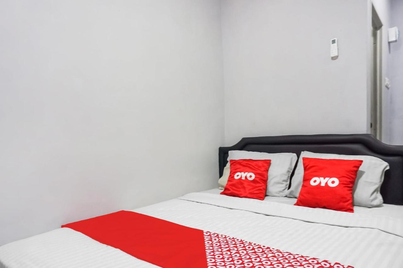Collection O 91131 New V1 Hotel Jakarta Bagian luar foto